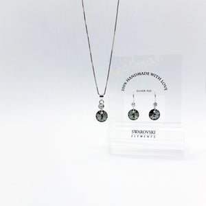 SWA COLL : ROUND ฺBLACK CRYSTAL DROP EARRINGS